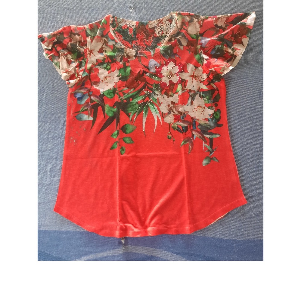 Time and Tru Red Floral Tropical Lace Trim Flutter Sleeve Top Medium M 8-10